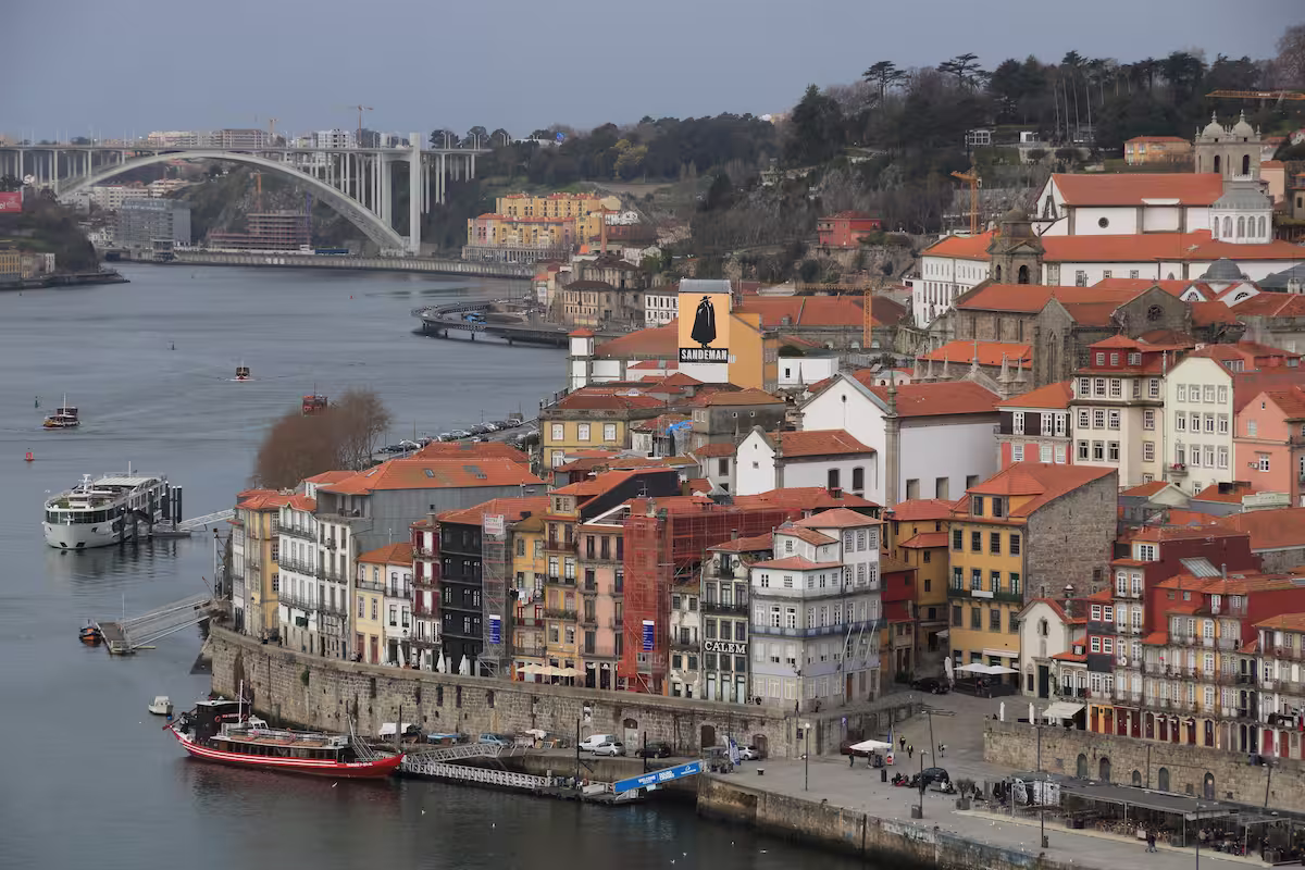 Vista del Puente Don Luis I en Oporto